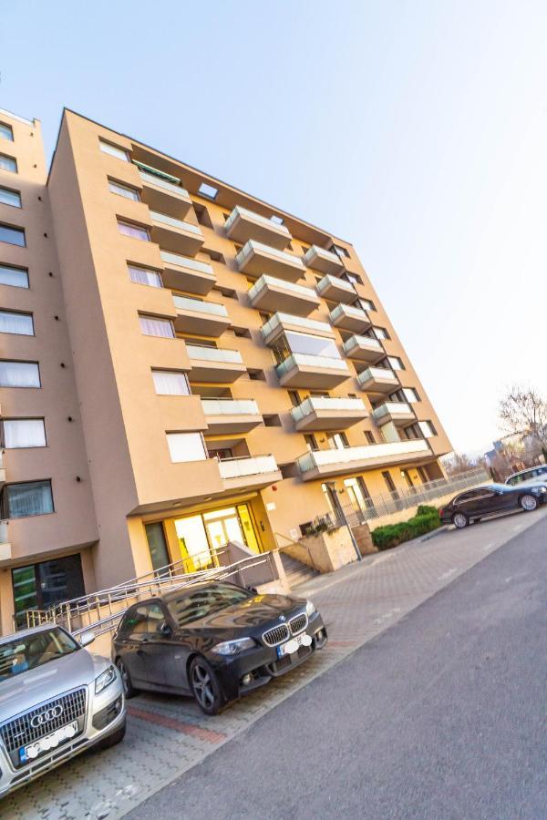 Apartament Opal Luxury Aviatiei Bukareszt Zewnętrze zdjęcie
